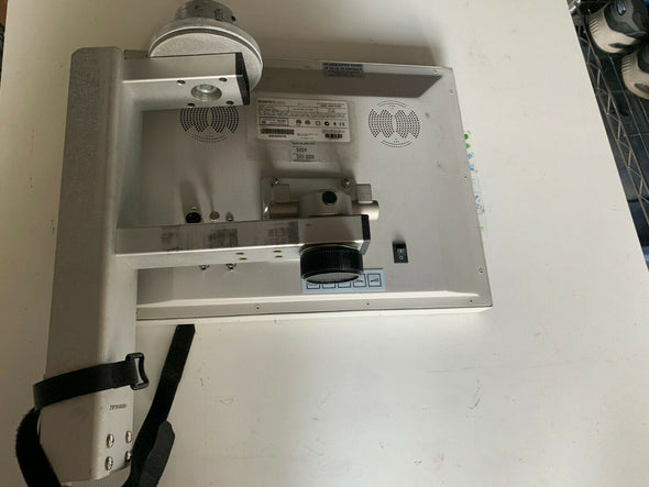 Spacelabs Healthcare 91415-A Patient Monitor used with wall mount