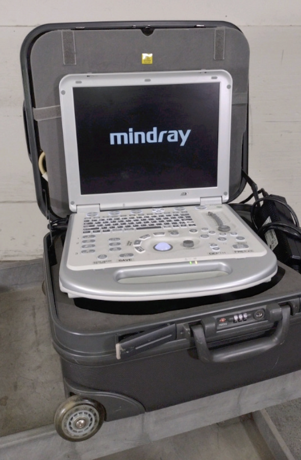 Mindray M7 Ultrasound Machine With 2 Probes (C5-2S, L14-6NS) & Hard Rolling Case